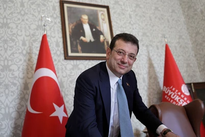 Qamoqqa olingan Ekrem Imomoʻgʻli Turkiya prezidentligiga nomzod boʻldi