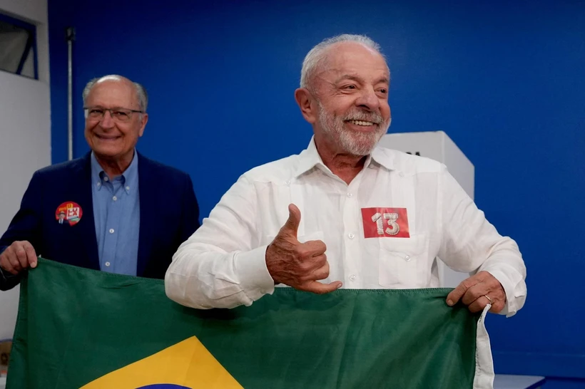 Braziliyaning 80 yoshli rahbari prezidentlikka qayta saylandi