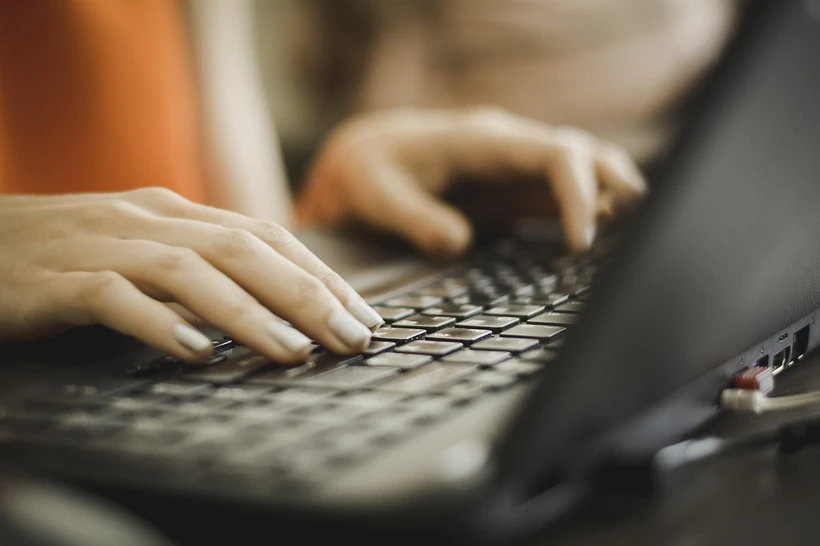 Кўриб чиқиш муддати ўтган мурожаатлар юқори ташкилотларга ўтказилади