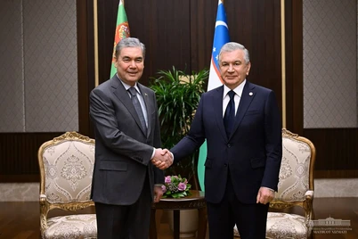Shavkat Mirziyoyev Gurbanguli Berdimuhamedov va Sadir Japarov bilan gaplashdi