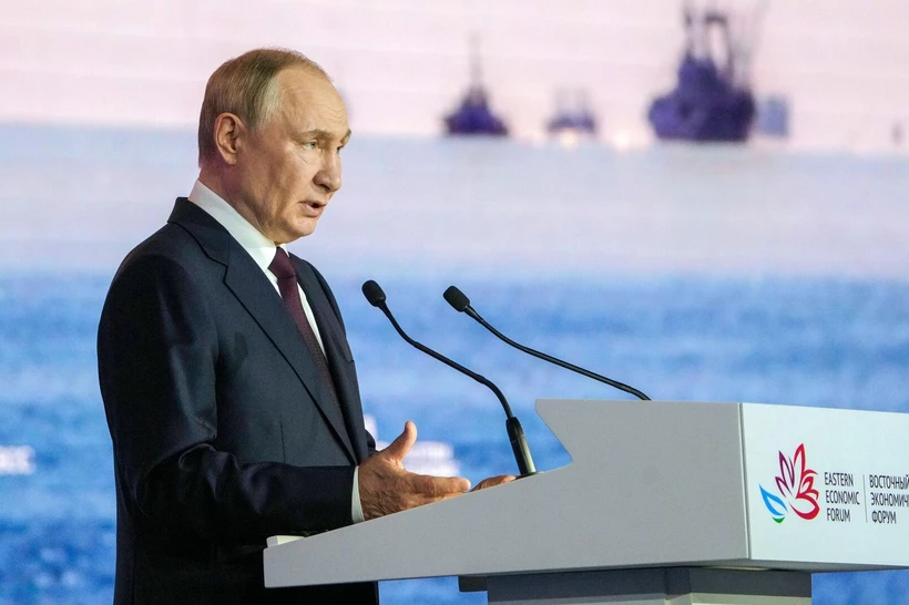 Путин Узоқ Шарқда бизнес учун имтиёзли режим жорий этилишини эълон қилди