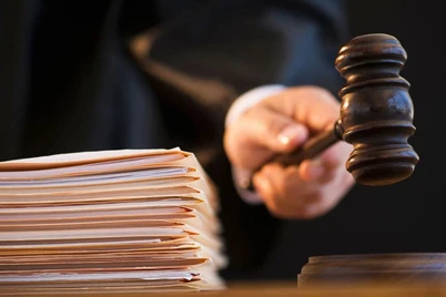 Ekologiya vazirligi muassasasi xodimi tadbirkor bilan katta pulni oʻzlashtirib yubordi