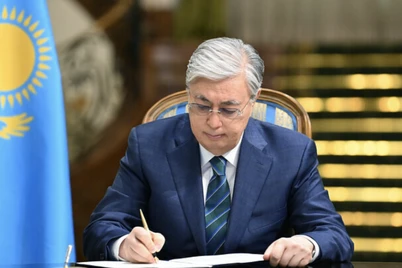 Qozogʻistonda OAV faoliyatini cheklovchi qonun imzolandi