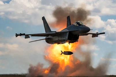 Таиланд Камбоджага ҳаво ҳужумларини бошлади: сулҳ хавф остида