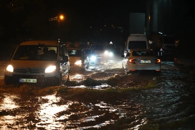 Istanbul suv ostida: kuchli yogʻingarchilik sabab shaharda keskin vaziyat yuzaga keldi