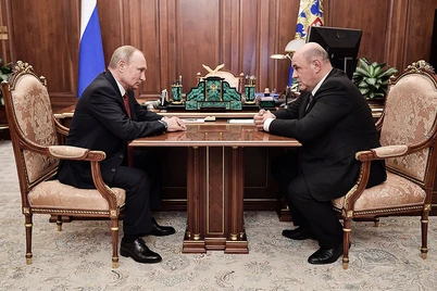 Putin bosh vazirni almashtirmaslikka qaror qildi