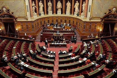 Fransiyadagi saylovlarda bironta partiya mutlaq koʻpchilik ovozni qoʻlga kirita olmadi