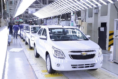 UzAuto Motors неча йиллик “қора анъанаси”ни ўзгартиришга мажбур бўлди