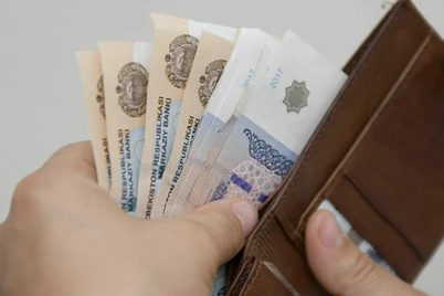 1 maydan oʻqituvchilar qancha oylik oladi?