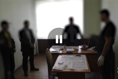 Fargʻonada hokimlik masʼuli 4000 dollar pora bilan qoʻlga tushdi