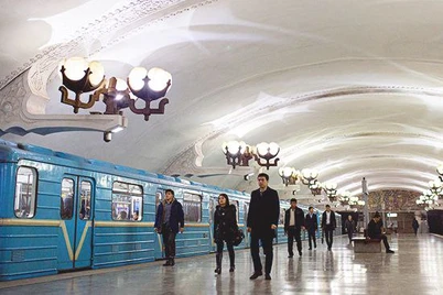Endi metroda erkaklar va ayollar alohida navbatda turadimi?