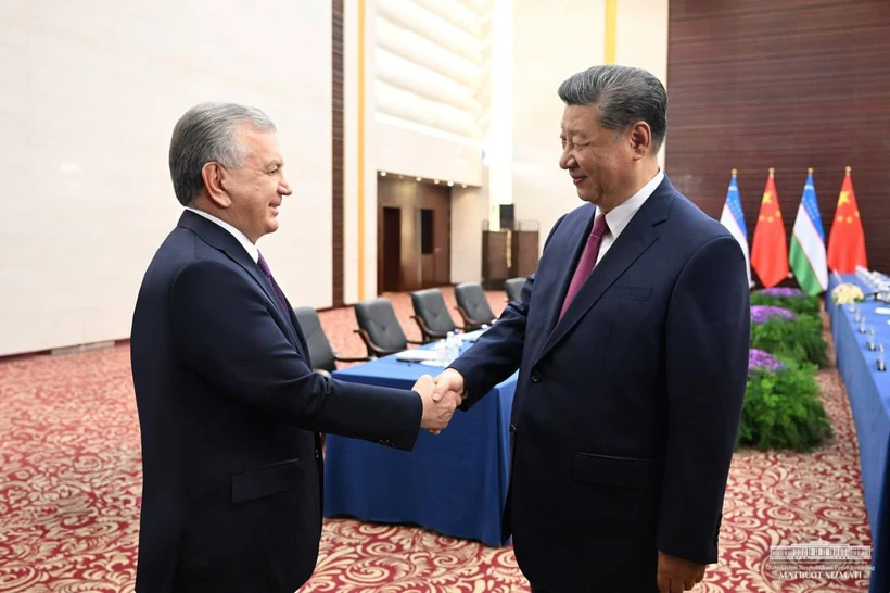 Shavkat Mirziyoyev Xitoy rahbari bilan muzokara oʻtkazdi