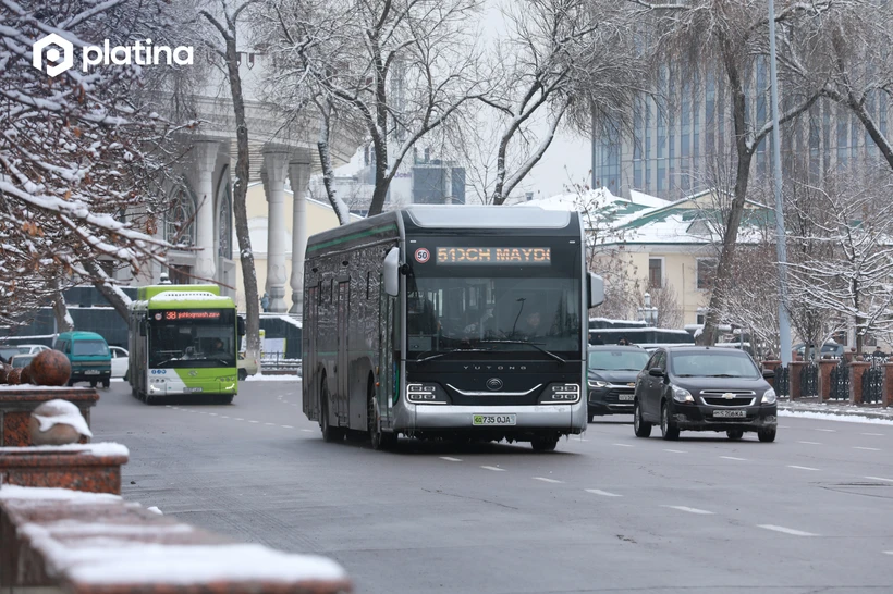 Автобусда йўл ҳақини нақд кўринишда тўлаганлар жаримага тортилади