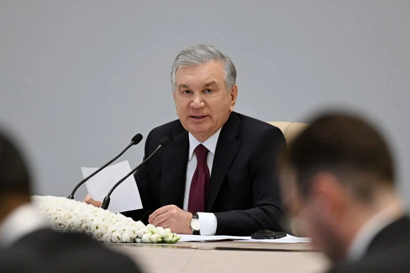 Prezident raisligida xorijiy investorlar yalpi majlisi oʻtkazildi