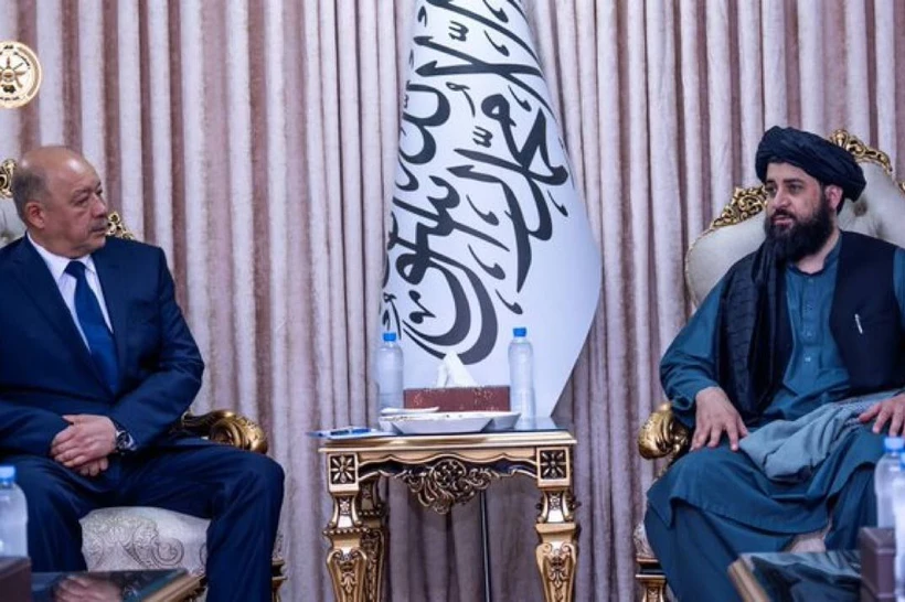 DXX raisi Afgʻoniston mudofaa vaziri bilan uchrashdi