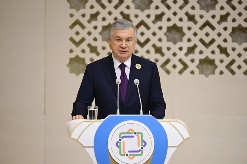 Shavkat Mirziyoyev Turkmanistondagi maxsus tadbirda ishtirok etdi