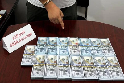 Сирдарёда қалбаки 150 минг доллар сотаётган фуқаро ушланди
