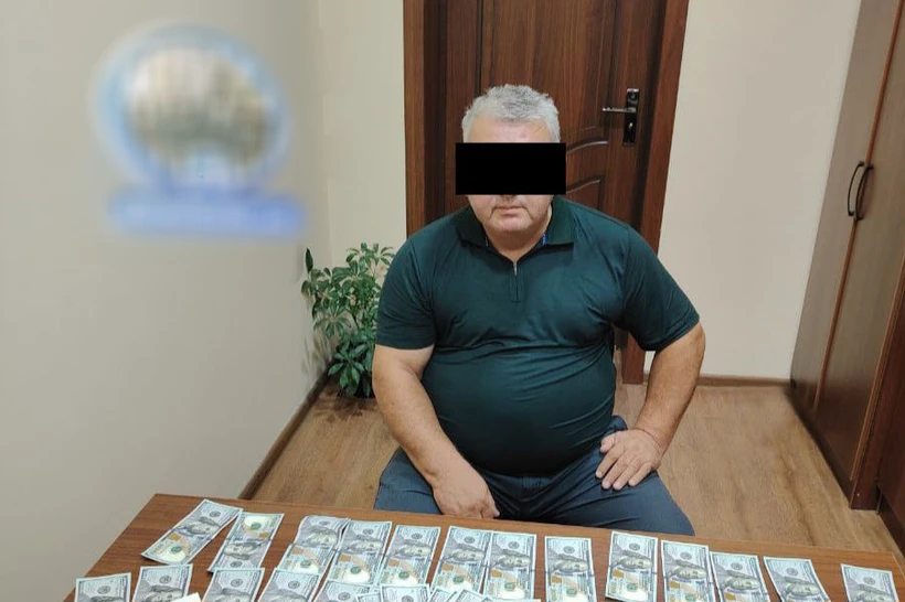 Фориш тумани ҳокими ўринбосари қўлга олинди