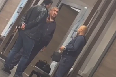 Bosh prokuror Turkiyada qidiruvdagi jinoyatchi bilan gaplashgani aks etgan video tarqaldi