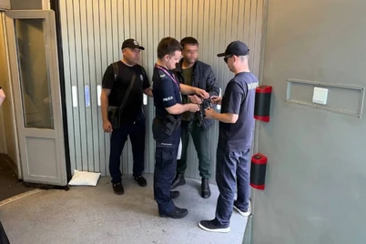 Polshadan oʻta xavfli jinoyatchi ekstraditsiya qilindi