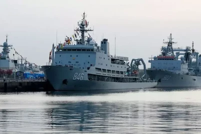 Xitoy Tayvanni "qurshab olgan" yirik harbiy mashgʻulotlarni boshladi