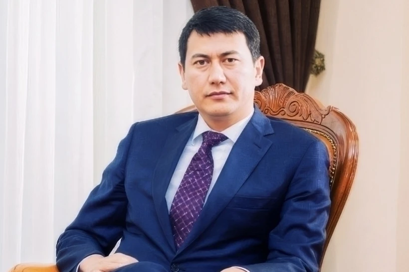"Анорбанк" акциядори Қаҳрамон Олимов Интерпол қидирувига берилди
