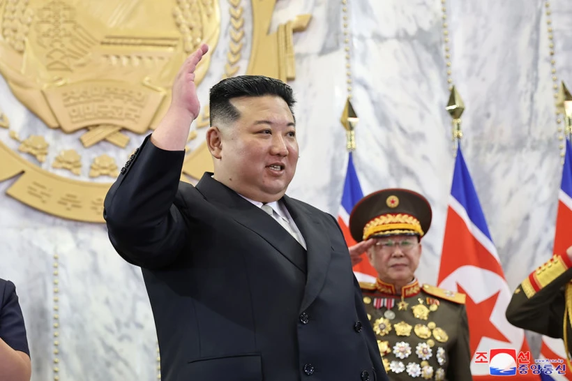 Kim Chen In Shimoliy Koreyaning "maxfiy quroli" haqida eʼlon qildi