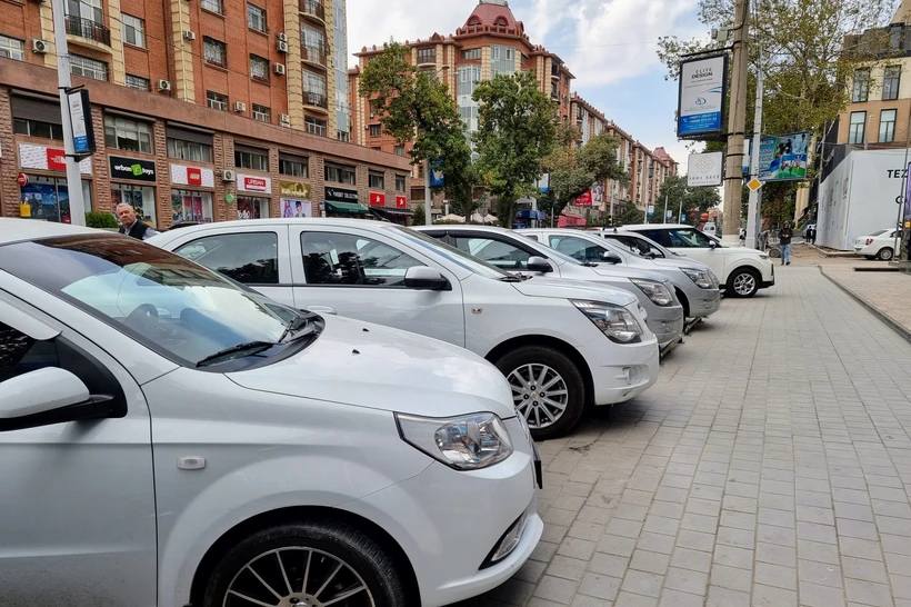 Raqobat qoʻmitasi pulli parking boʻyicha oʻrganish boshladi