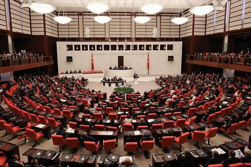 Туркия парламент комиссияси Швециянинг НАТОга қўшилишини маъқуллади