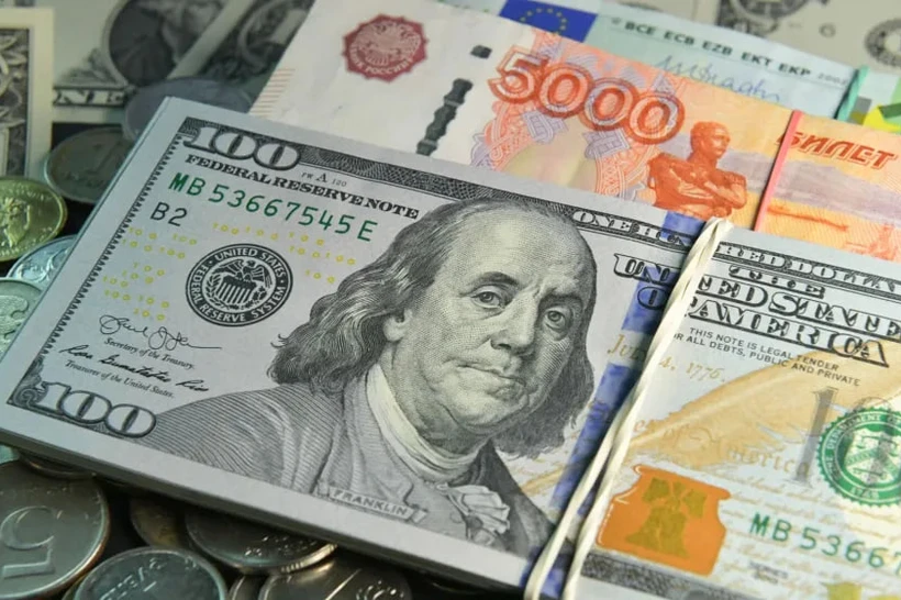 Oʻzbekistonda dollar va rubl kursi koʻtarildi