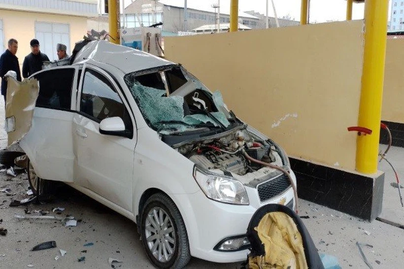 Samarqanddagi «metan zapravka»da Nexia-3 portlab ketdi