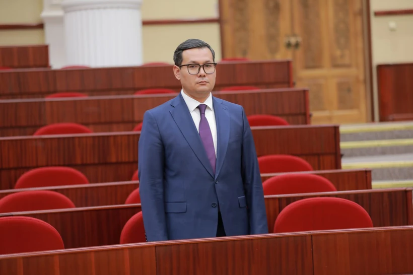 Олий Мажлиснинг Инсон ҳуқуқлари бўйича вакилига ўринбосар сайланди