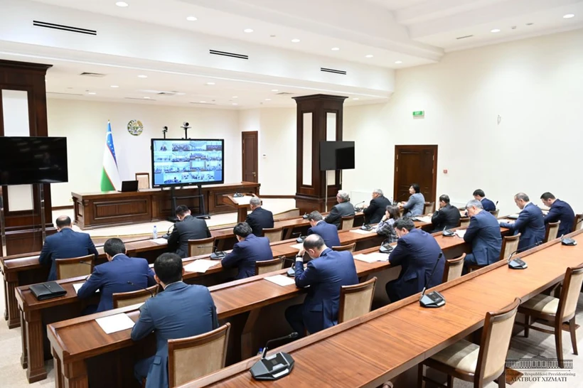 31 nafar hokim maktabga ajratilgan pulni bermagan