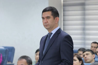 Botir Zohidov aslida kim?