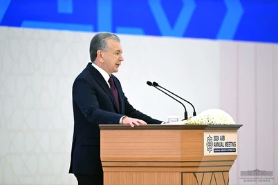 “Toshkent – Samarqand”, “Samarqand – Navoiy – Buxoro” yoʻnalishlarida yangi temir yoʻl quriladi