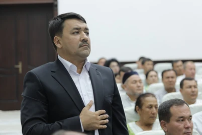 Husan Abduvohidov Paxtakor tumani hokimi etib tayinlandi