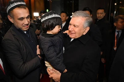 Шавкат Мирзиёев Япониядаги ватандошлар билан мулоқот қилди