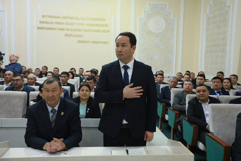 Тахиатош туманига ҳоким тайинланди