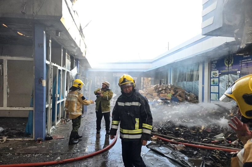 Тошкентдаги бозорда йирик ёнғин чиқди