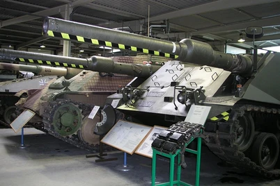 Germaniyadagi harbiy muzeyga oʻzbekistonliklarning kirishi taqiqlandi