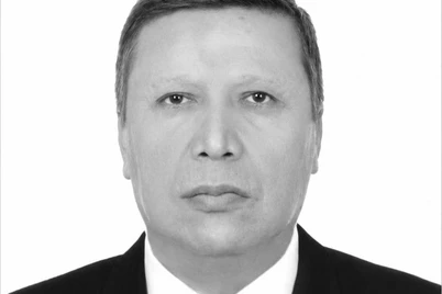 Профессор Ҳаким Муратов вафот этди
