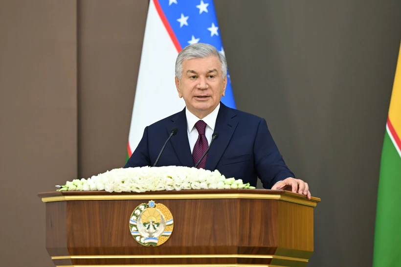 Президент келаси йил Қорақалпоғистонга 5 миллиард доллар инвестиция жалб қилиш вазифасини қўйди
