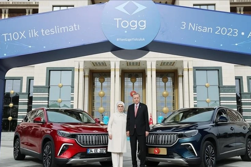 Turkiya prezidenti Shavkat Mirziyoyevga elektrokar sovgʻa qilmoqchi