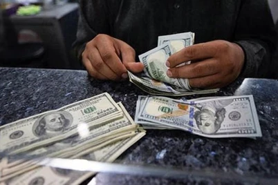 Bayram kunlari ham valyuta ayirboshlash shoxobchalari ishlab turadi — Markaziy bank